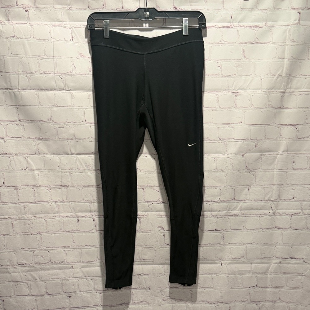 Nike Dri‎ Fit Black Performance Leggings with Small Swoosh Woman’s Size Medium